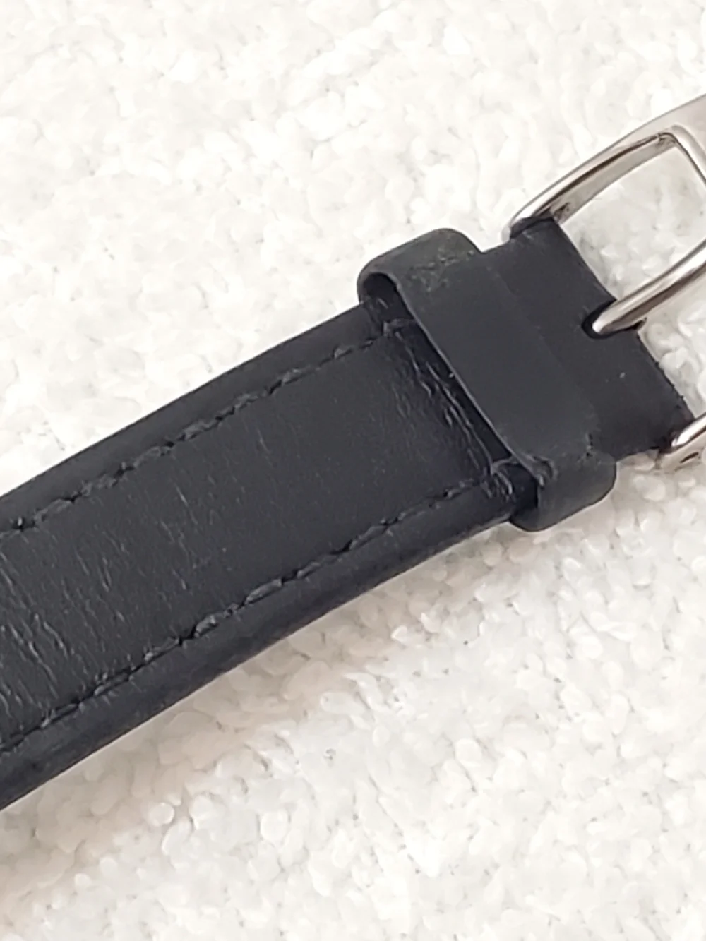 Vintage Skagen Denmark Women's Quartz Watch Black Leather Strap Silver Dial